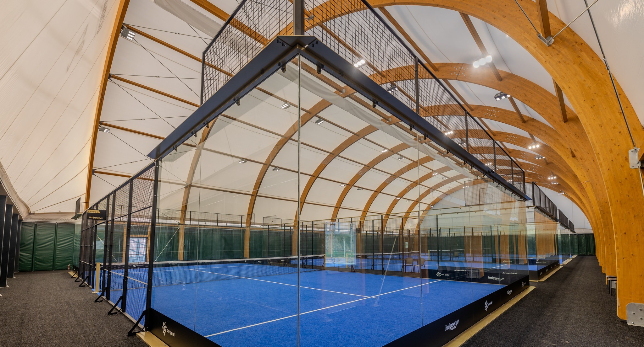 27 Padel — photo 1