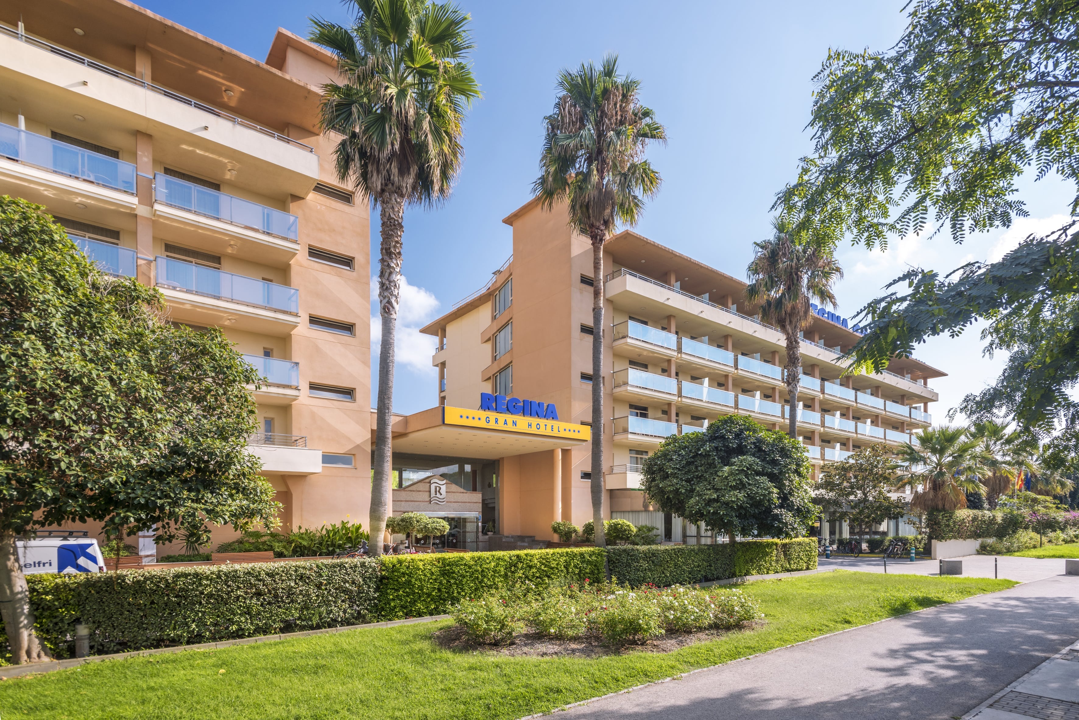 4R Gran Regina — photo 4