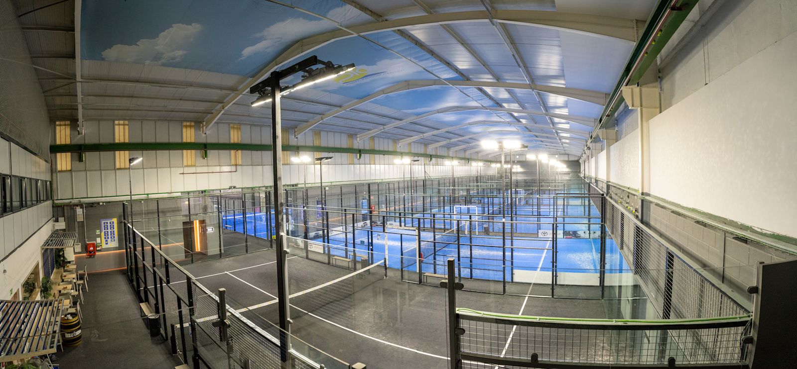 BamVolea PIC Padel Indoor Center — photo 1