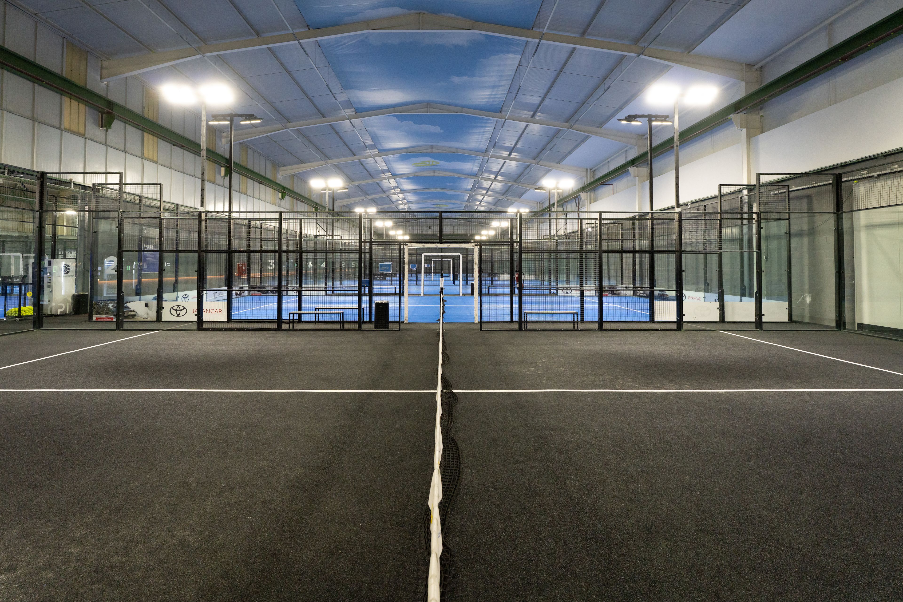 BamVolea PIC Padel Indoor Center — photo 8