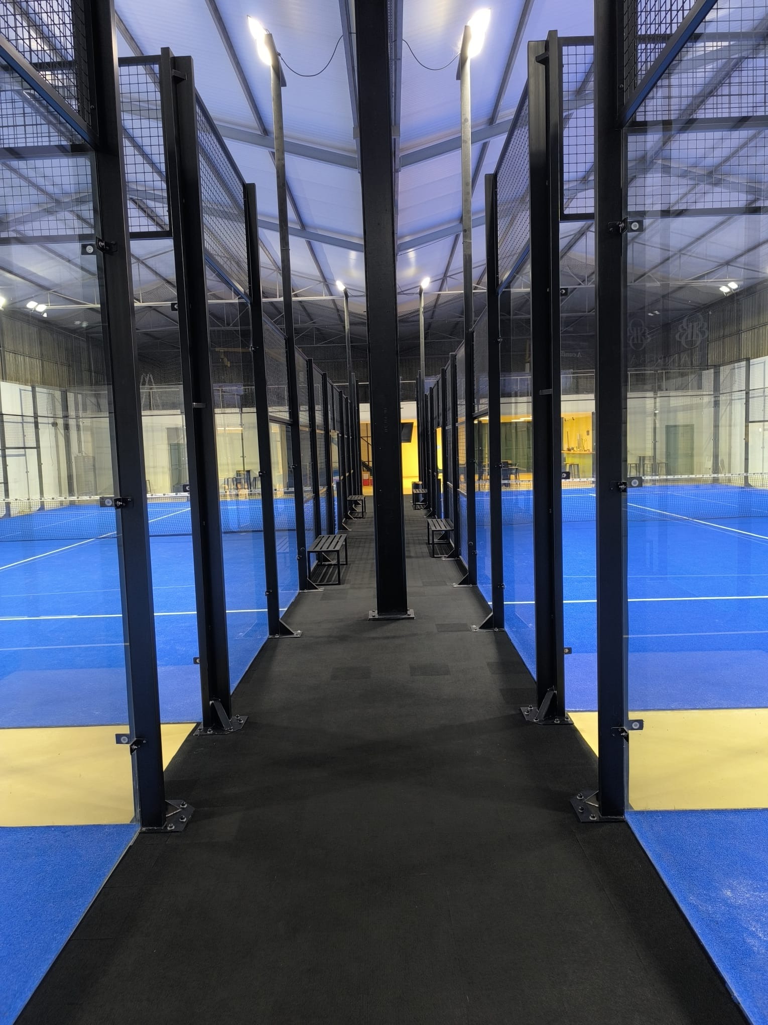 Base Padel Club — photo 2