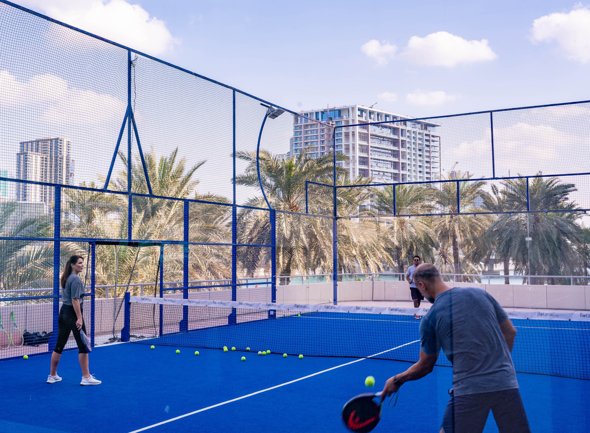 Beach Rotana Hotel — photo 3
