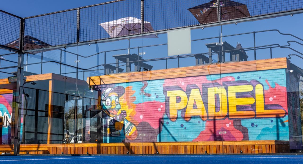 BUSH INN PADEL — photo 3