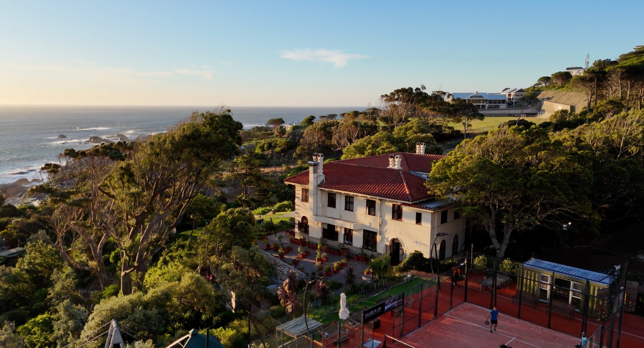 Camps Bay Retreat Padel — photo 2