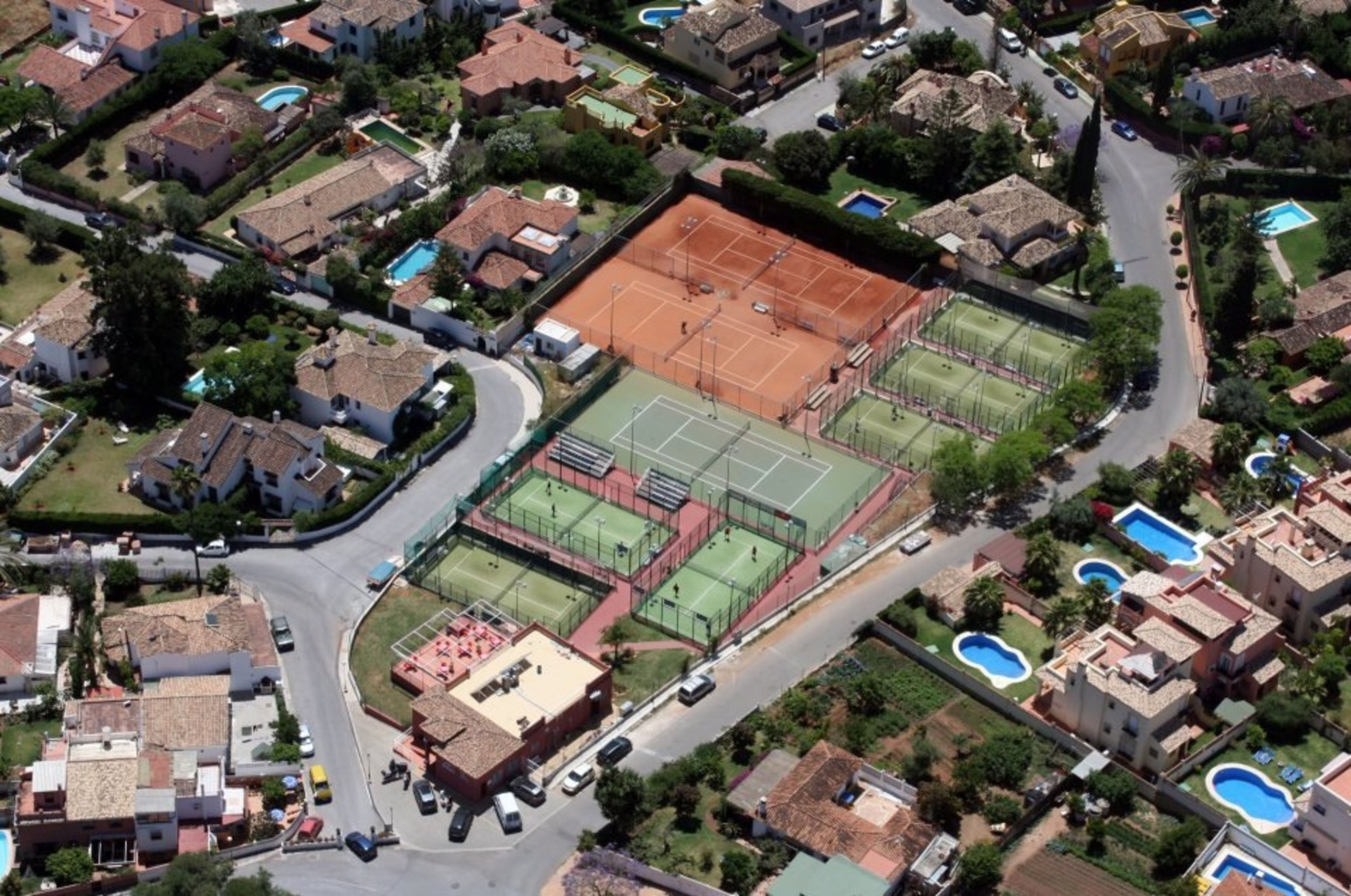 Club De Tenis Y Padel El Mirador — photo 2
