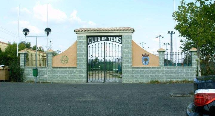 Club de Tenis y Pádel Navalmoral — photo 1