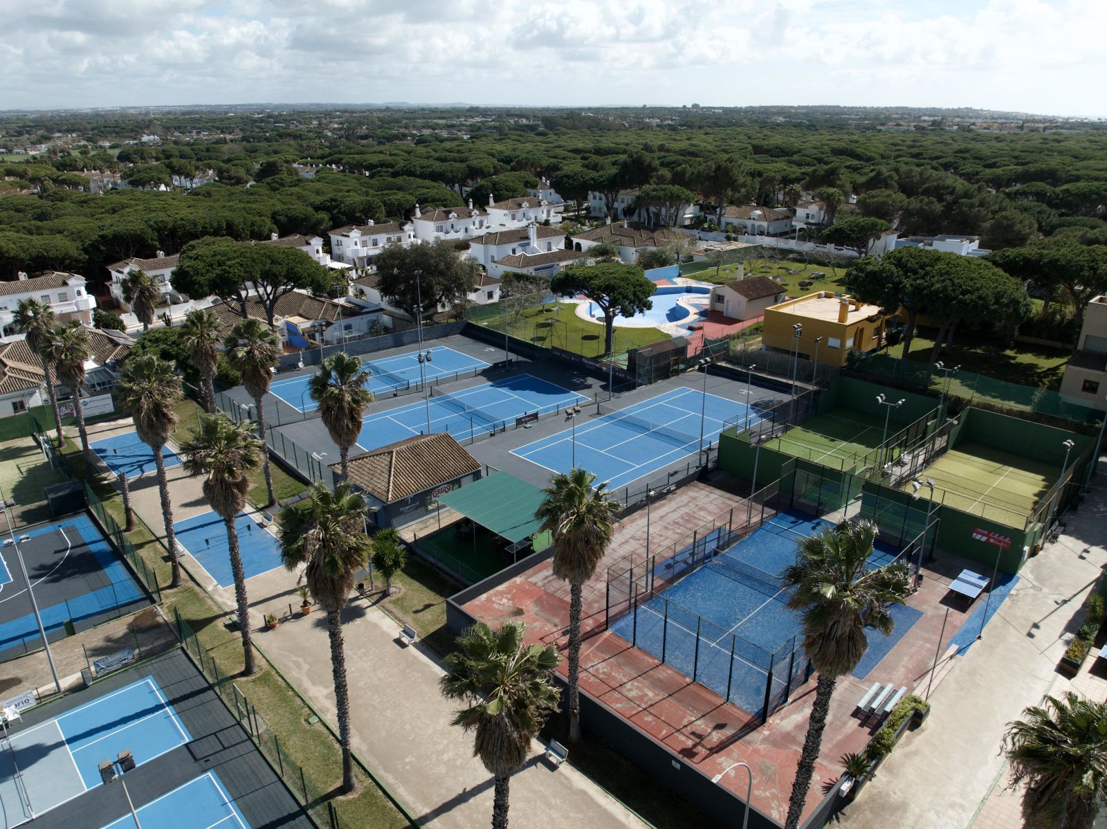 Club La Barrosa — photo 3