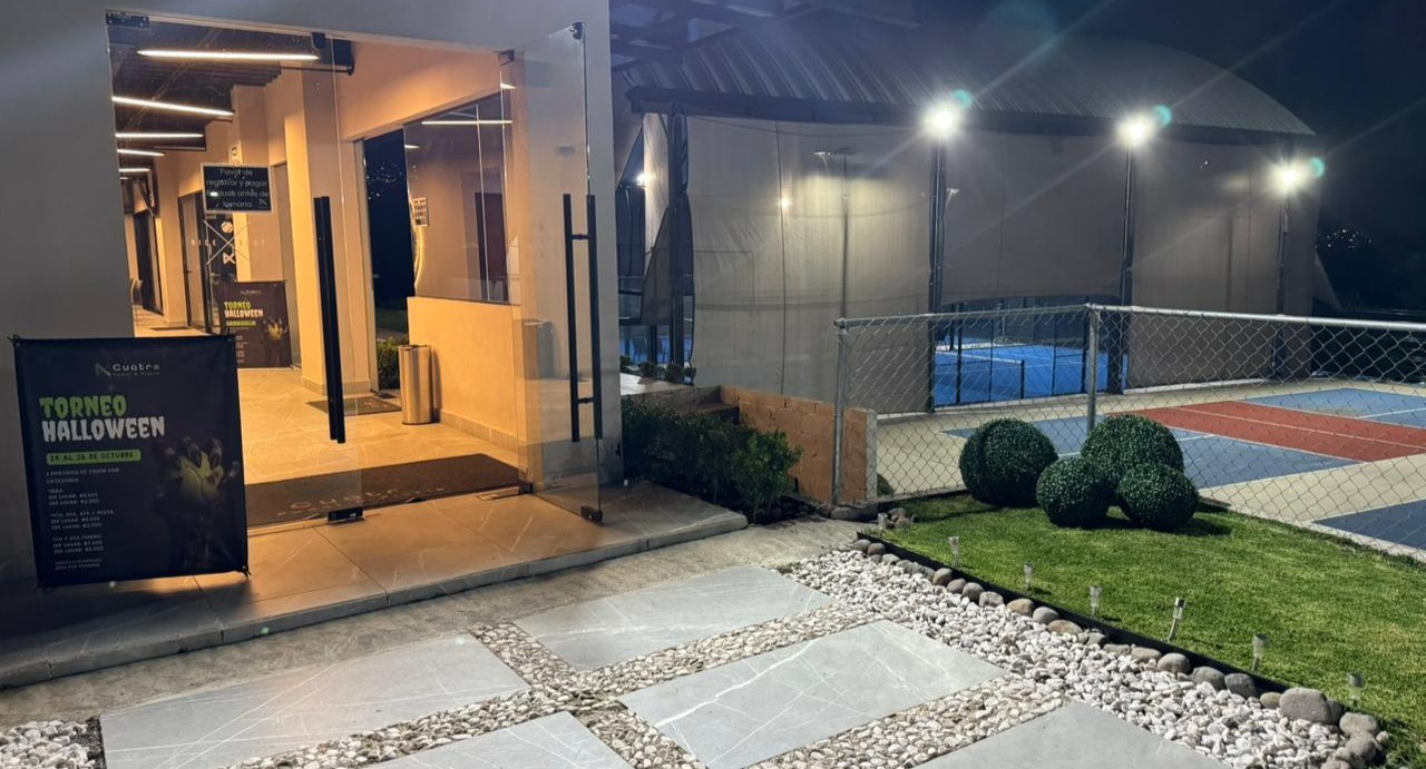 Cuatro Padel & Pickleball — photo 3