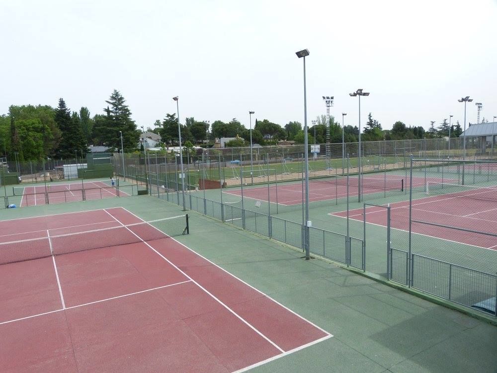 Escuela De Tenis Y Padel Jmo Inactive — photo 3