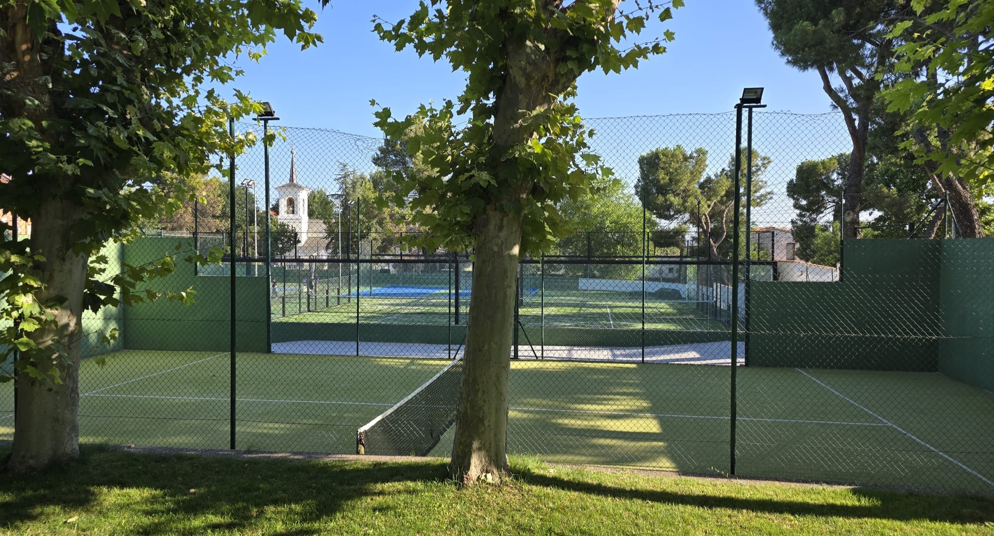 Escuela de Tenis y Pádel Somosaguas — photo 11
