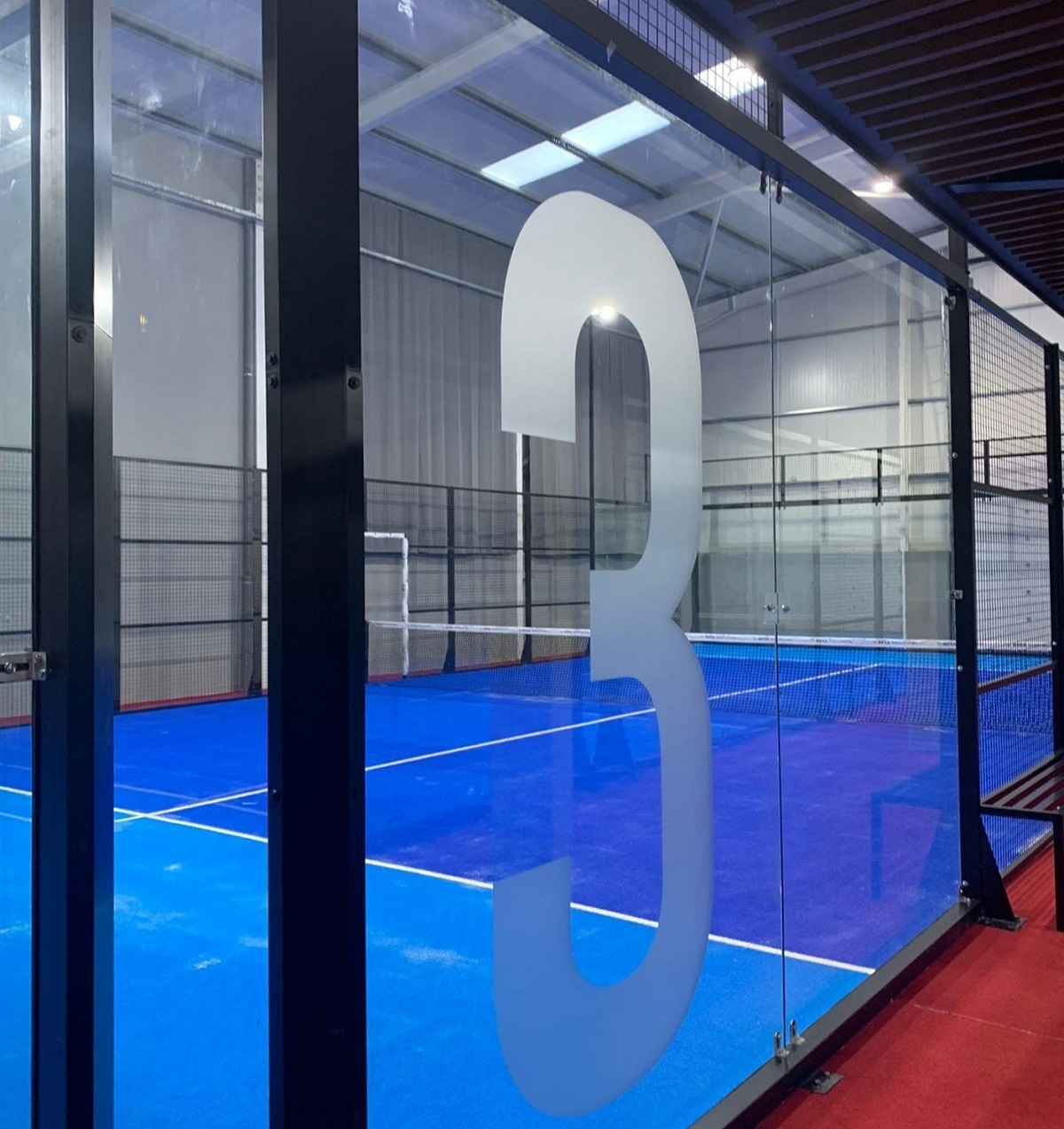 FOURLUX PADEL CENTER - Sobrosa — photo 4