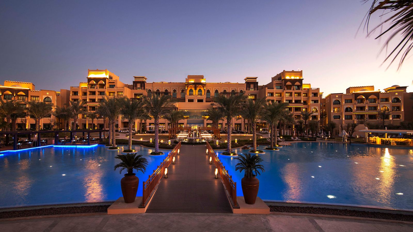 Home Of Padel Saadiyat Rotana — photo 4