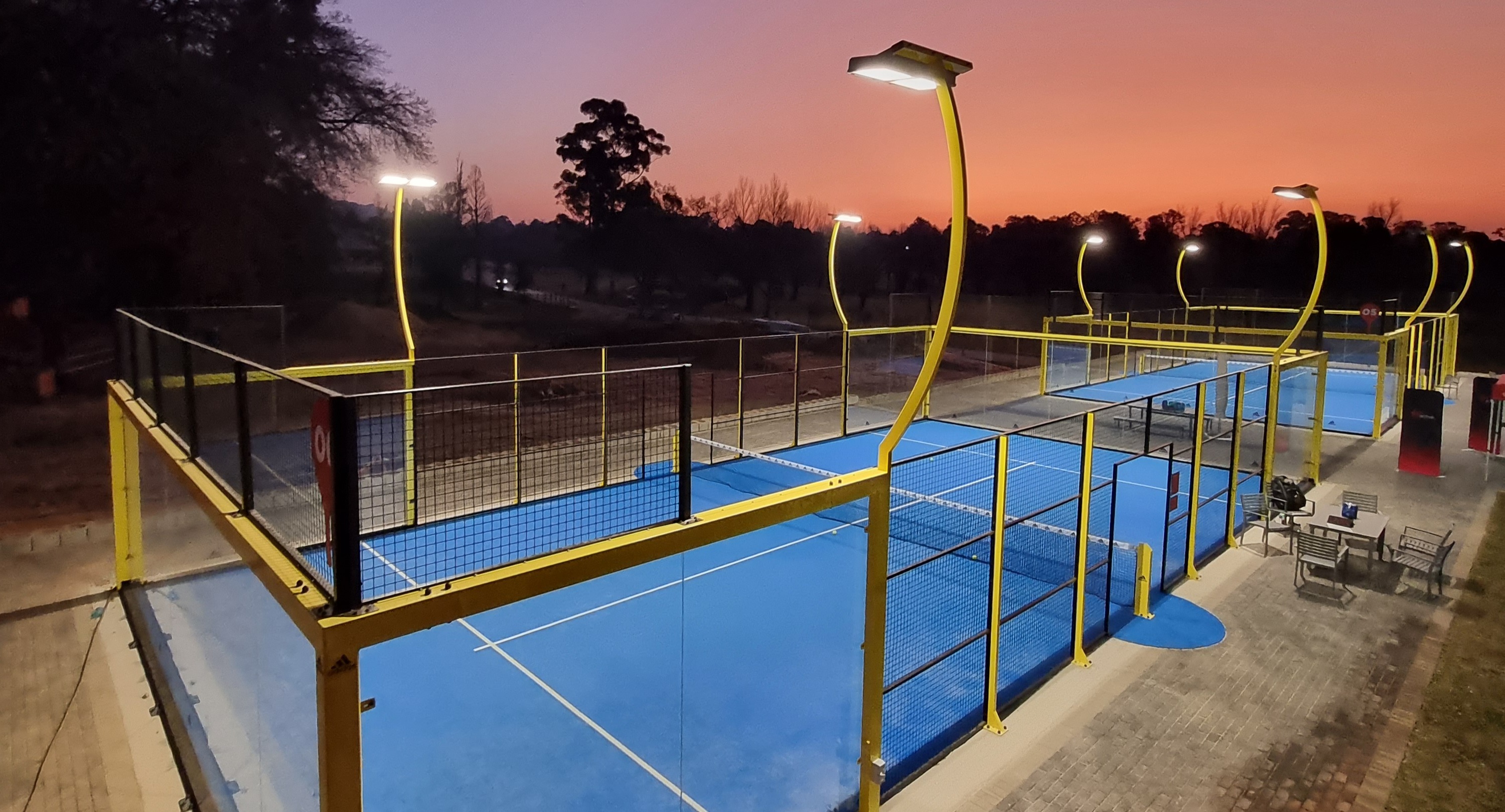 Huddle Park Virgin Active Padel Club - Covered and Outdoor — photo 1