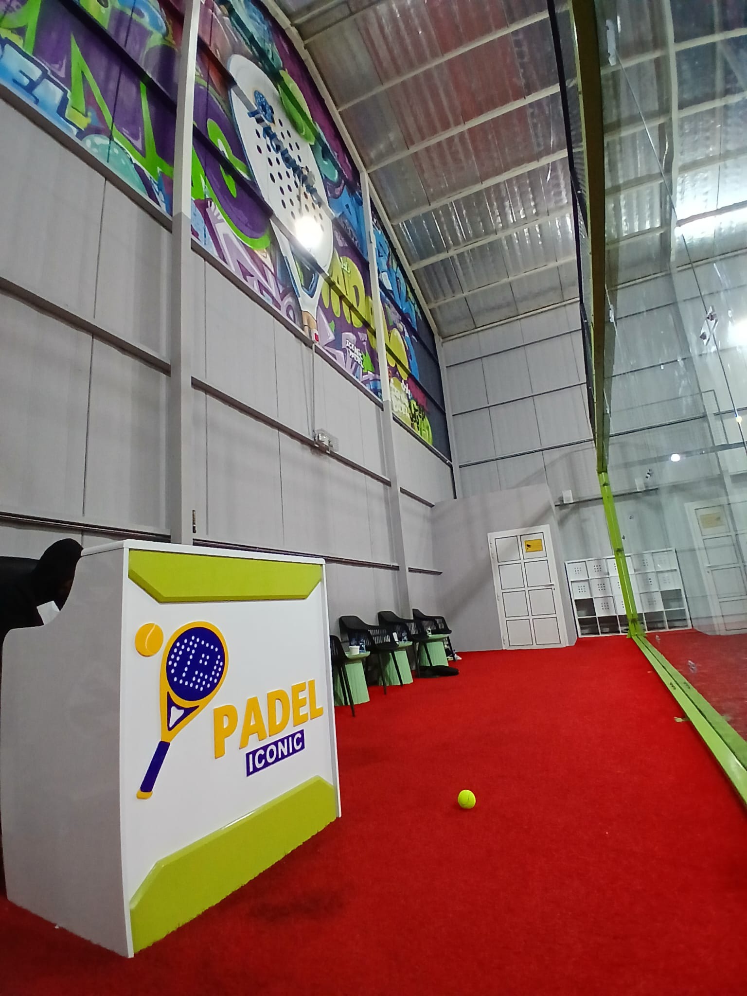 Iconic padel — photo 10