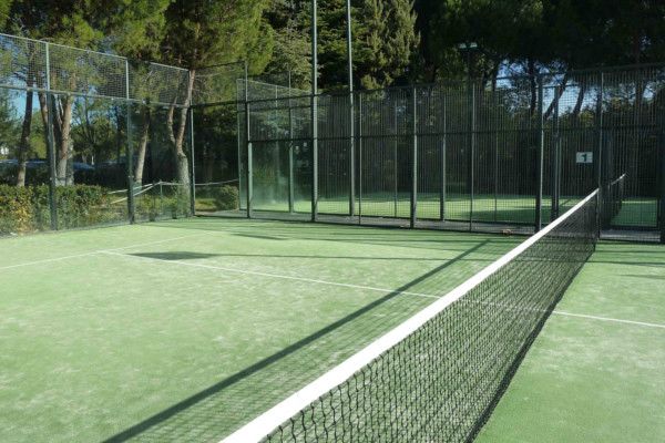 Liceo Europeo - Pádel y Fútbol — photo 2
