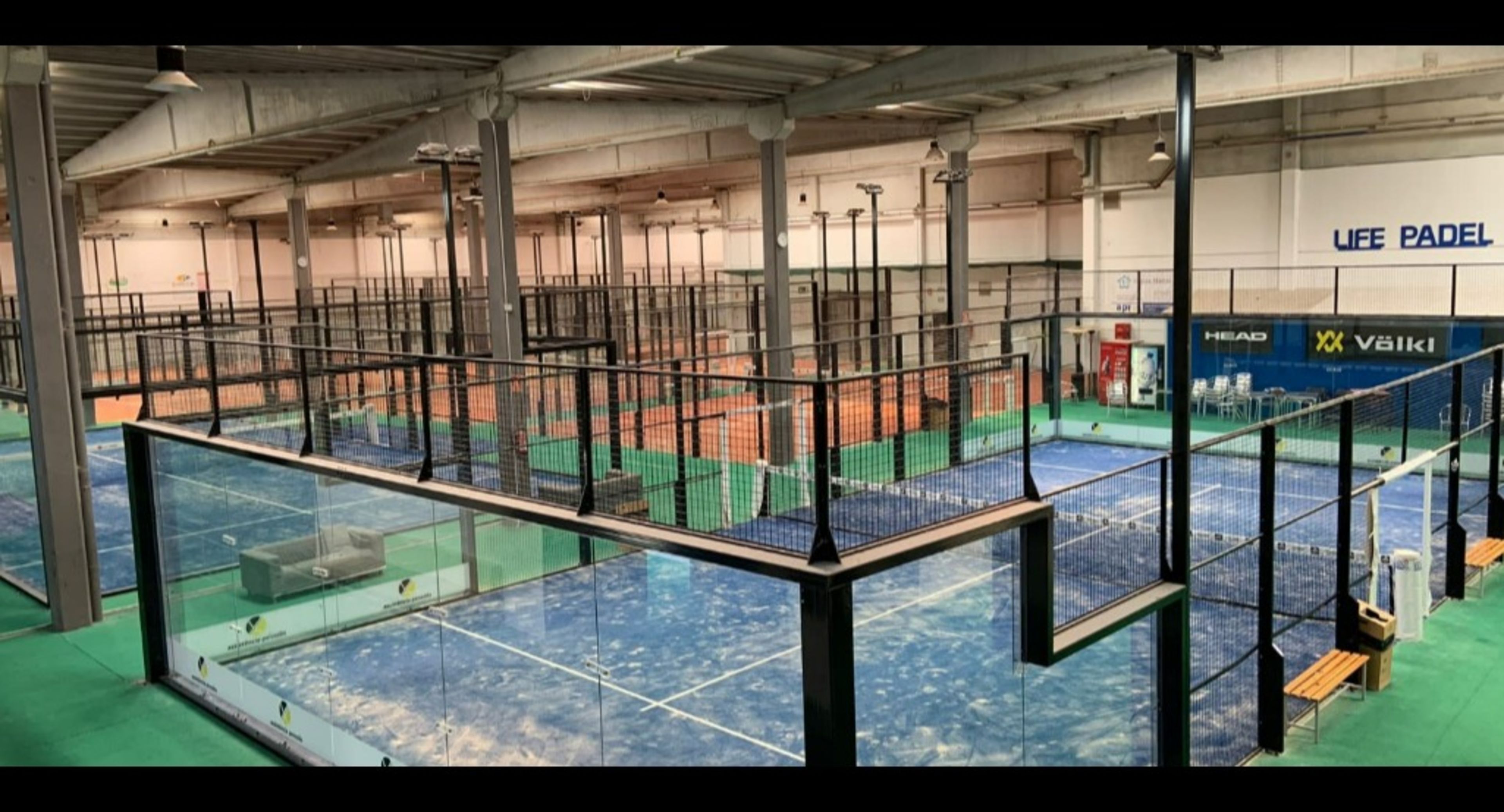 LIFE PADEL • INDOOR ABRERA — photo 2