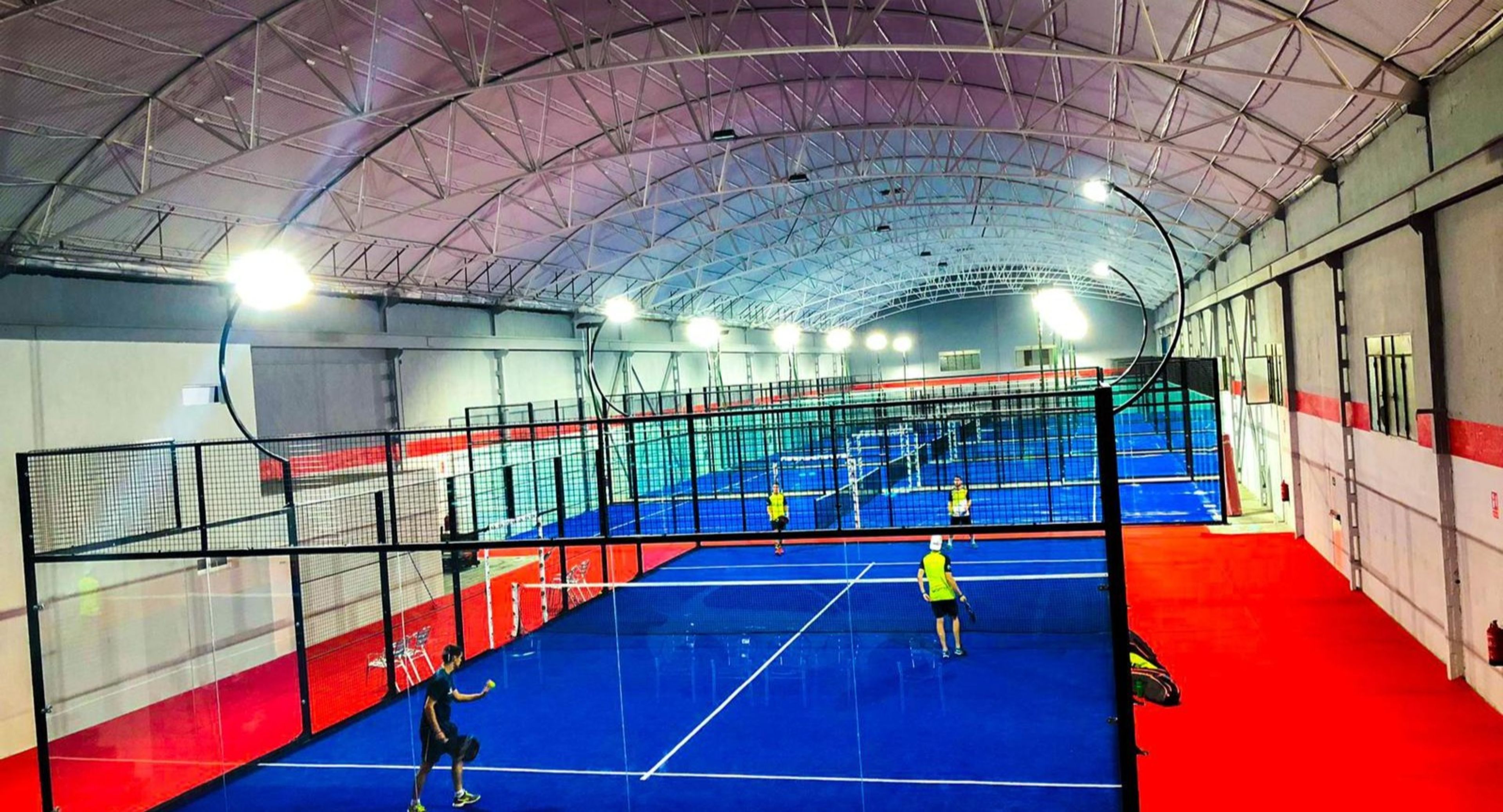M2 Pádel Indoor — photo 2