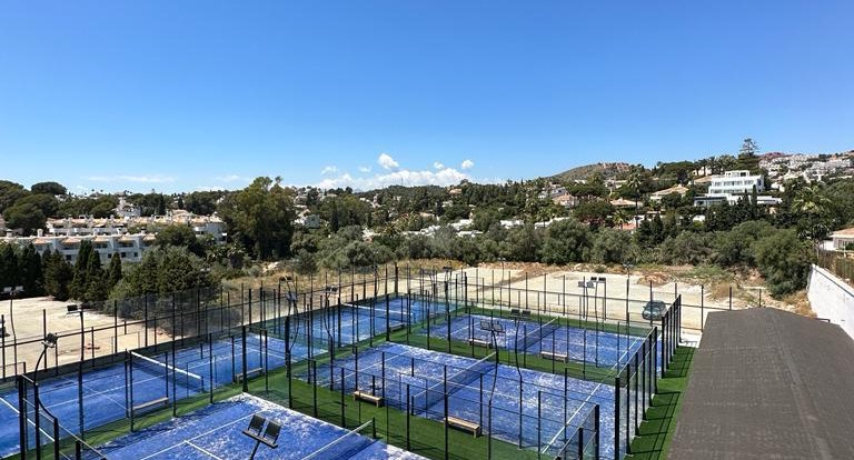 Oxygen Padel Club Calahonda — photo 2