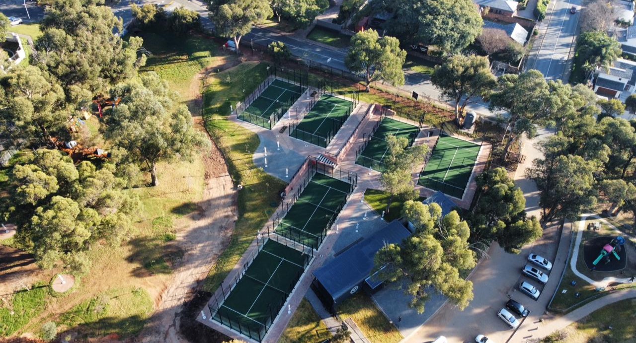 Padel and Social Club - James and Ethel Gray — photo 7