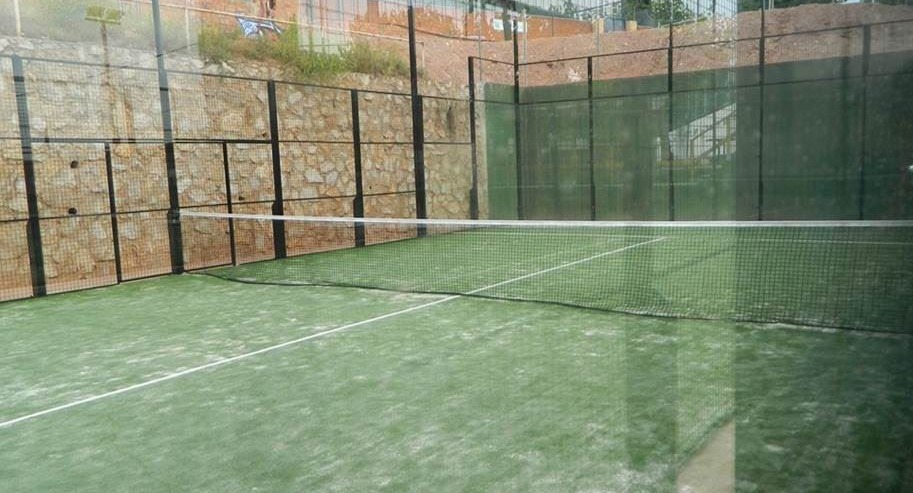 Padel Cervelló — photo 2
