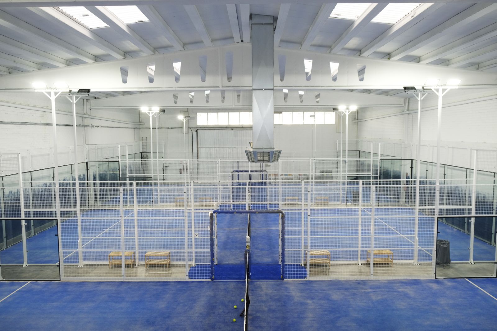 Padel Indoor Gironella — photo 3