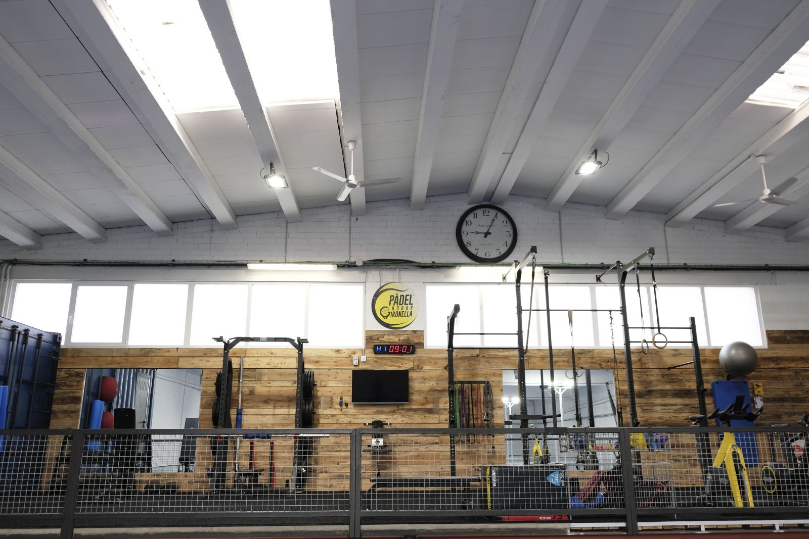 Padel Indoor Gironella — photo 4