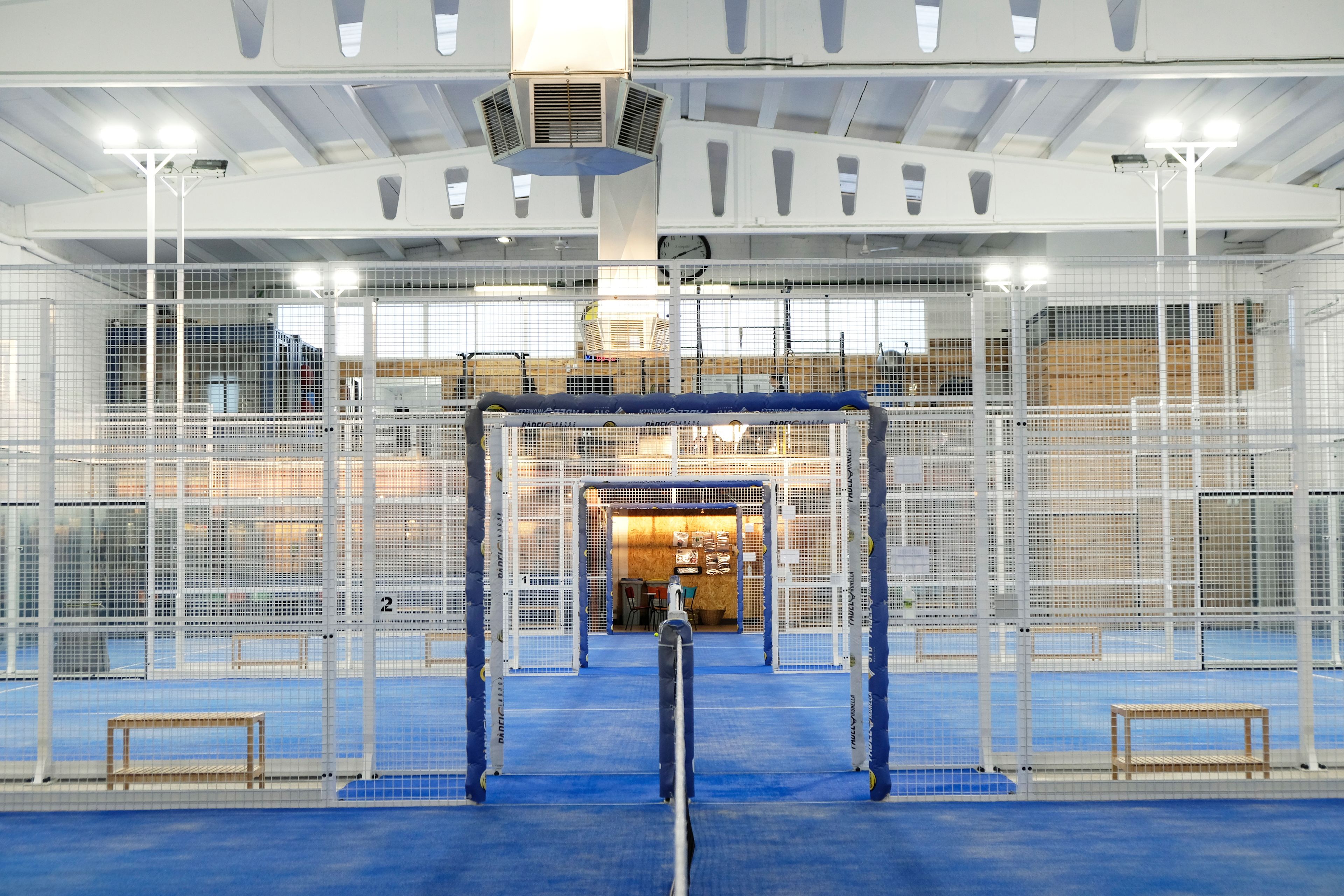 Padel Indoor Gironella — photo 9