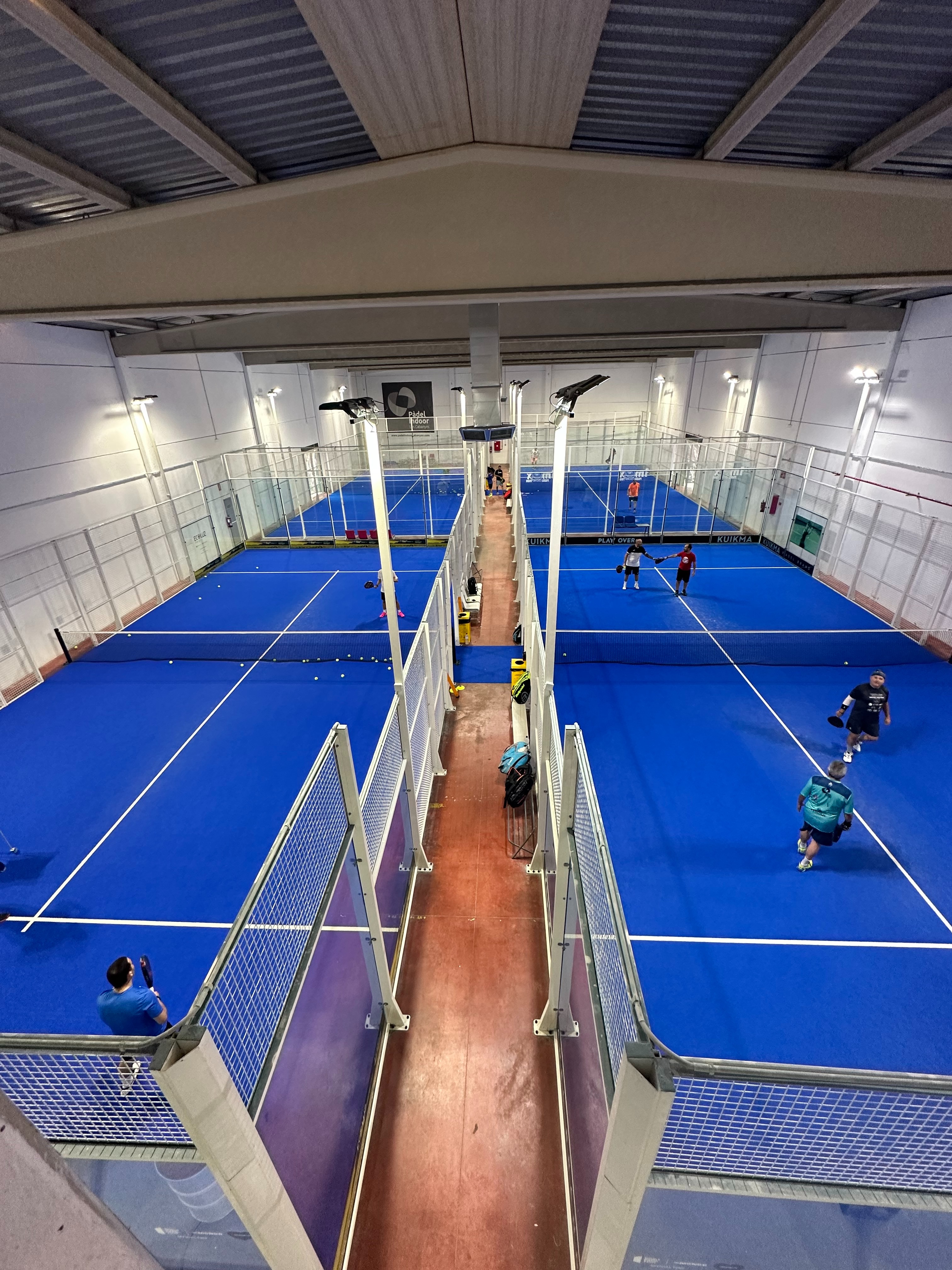 Padel Indoor Les Cabanyes — photo 3