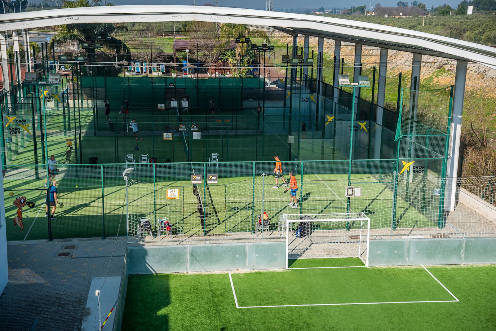 Pádel Indoor Utrera-Almazara Club — photo 3