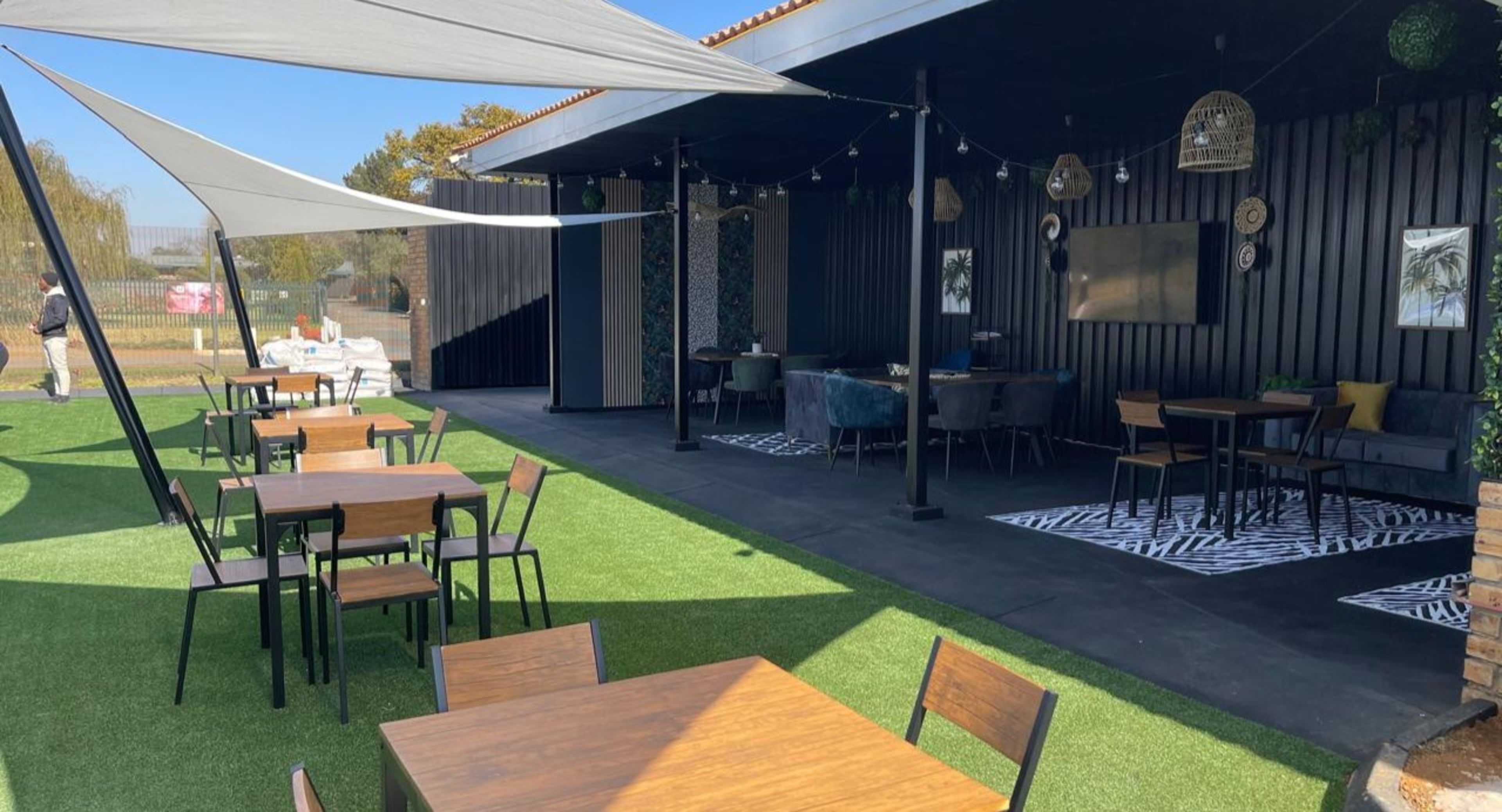 PADEL SHIFT ... (86 Main street/Brentwood/Kempton/Benoni)  — photo 7