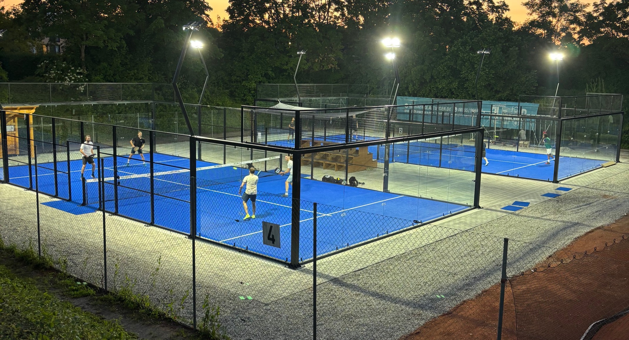 Padel TC Blau-Weiß Neufahrn — photo 2