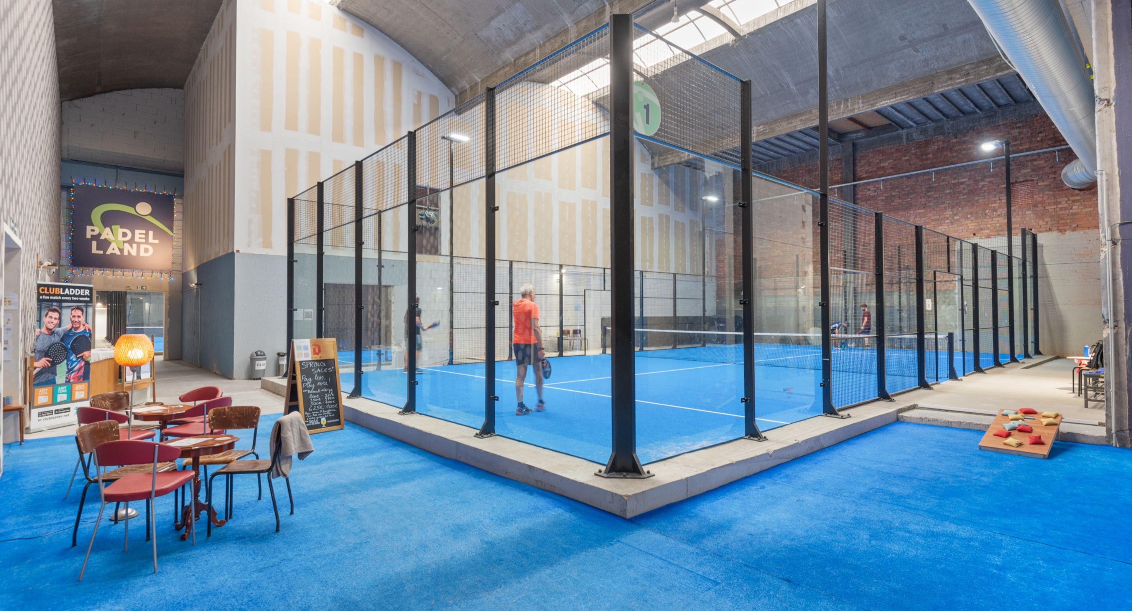 Padelland Indoor Linkeroever — photo 2
