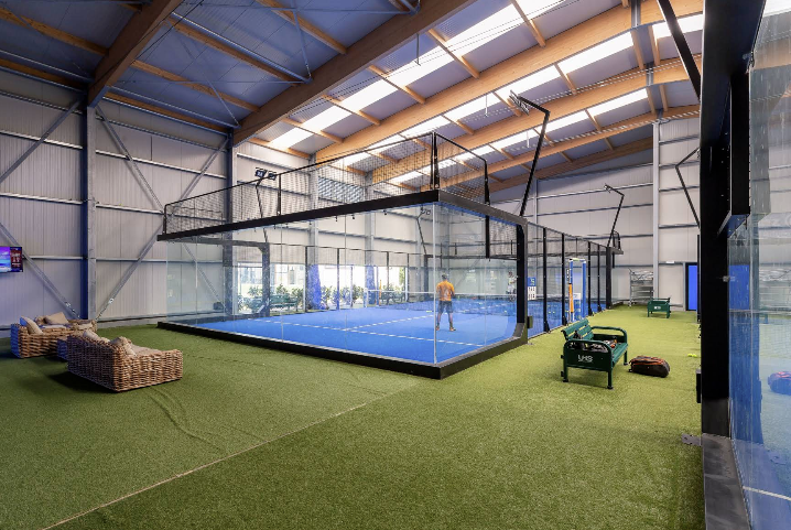 The Village padel & tennis — photo 2