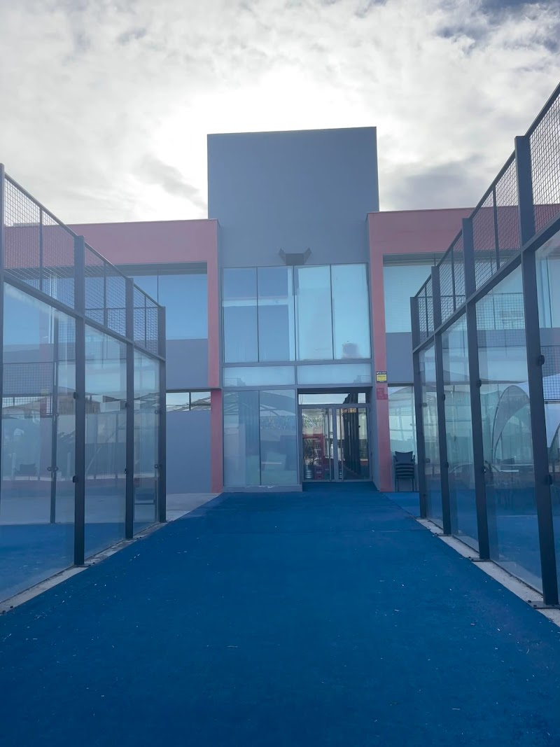 Padel Indoor Galán — photo 2