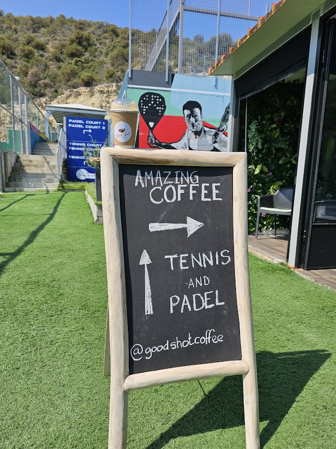 THE TENNIS & PADEL ACADEMY LIMASSOL — photo 2