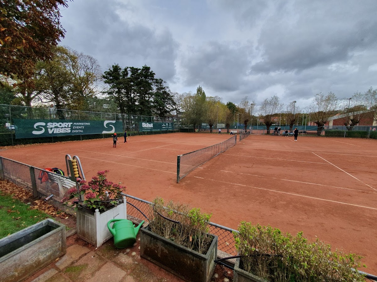 Orange Tennis Club — photo 1