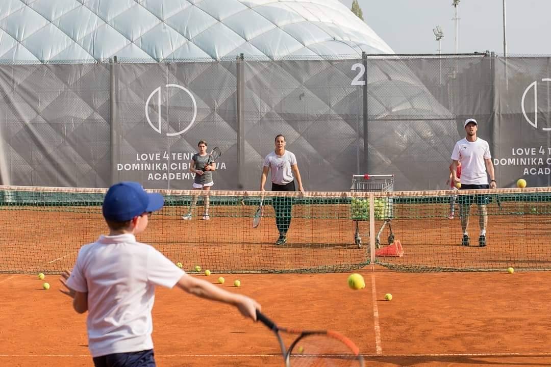 TK Love4Tennis — photo 2