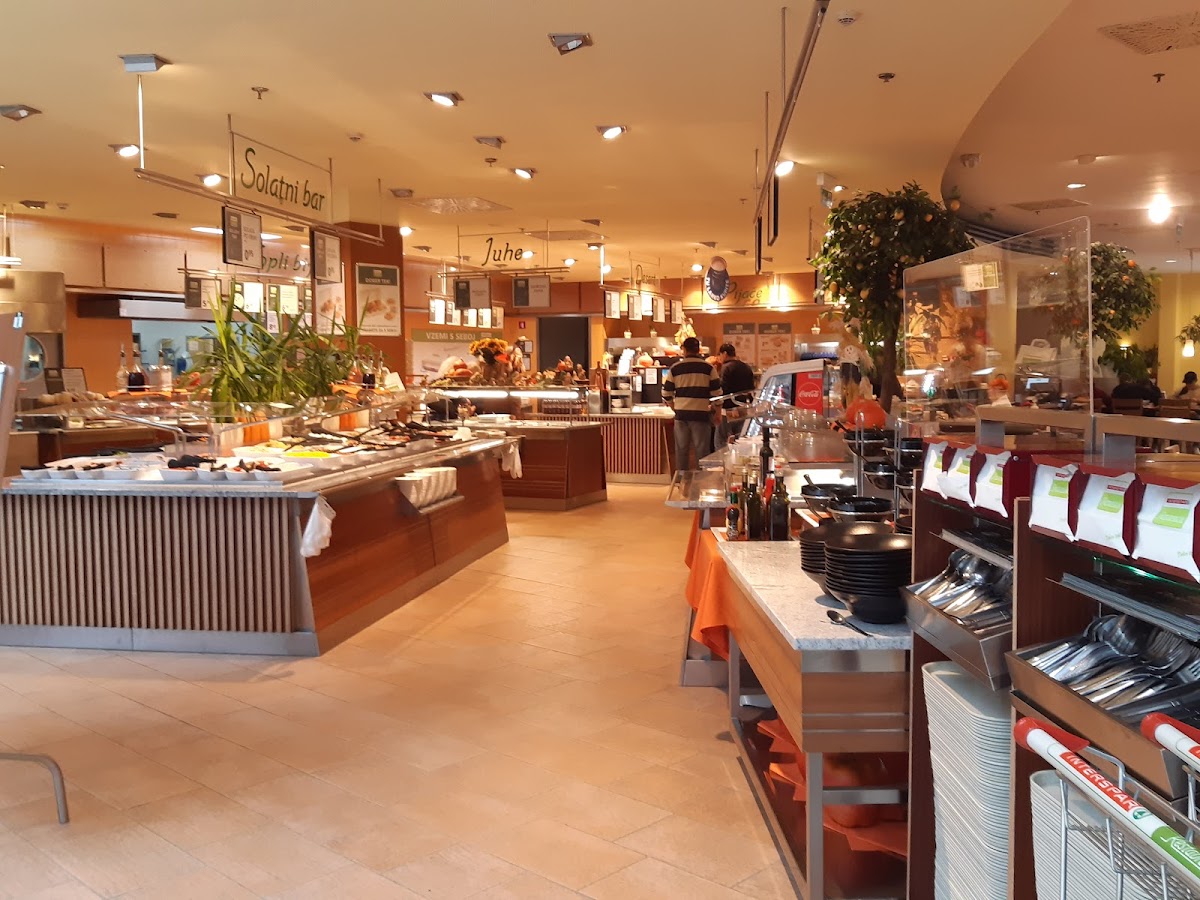 INTERSPAR — photo 2