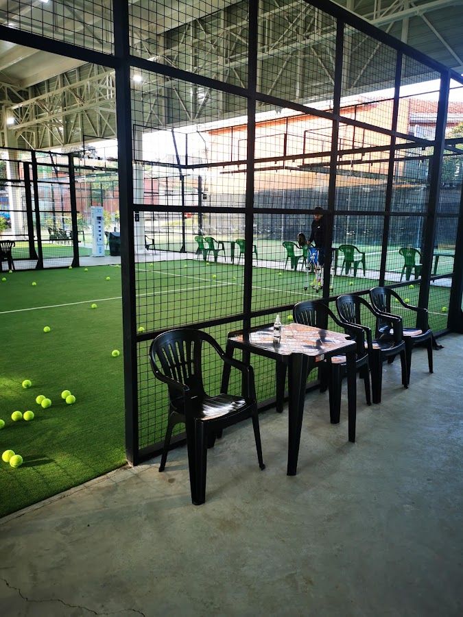 Lomas Padel — photo 2