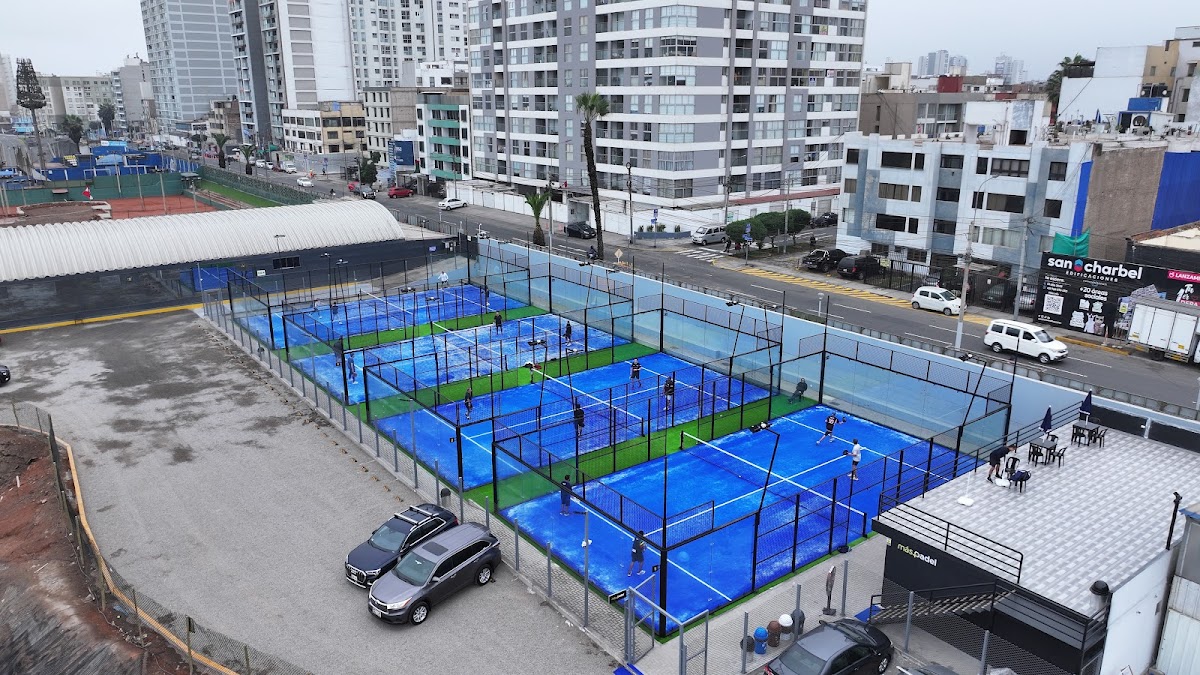 Mas Padel — photo 1