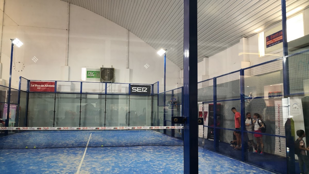 Colors Padel — photo 1