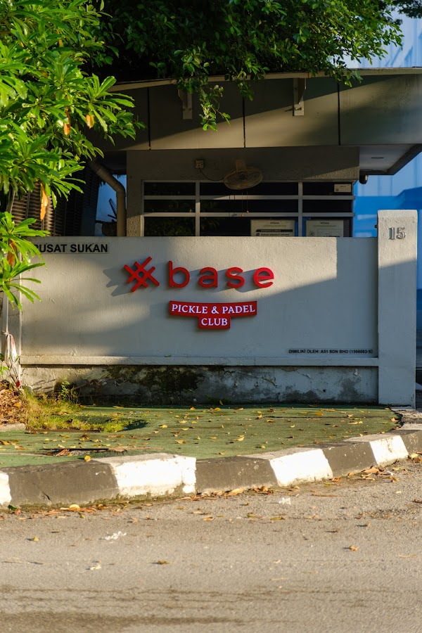 Base Pickle & Padel — photo 2