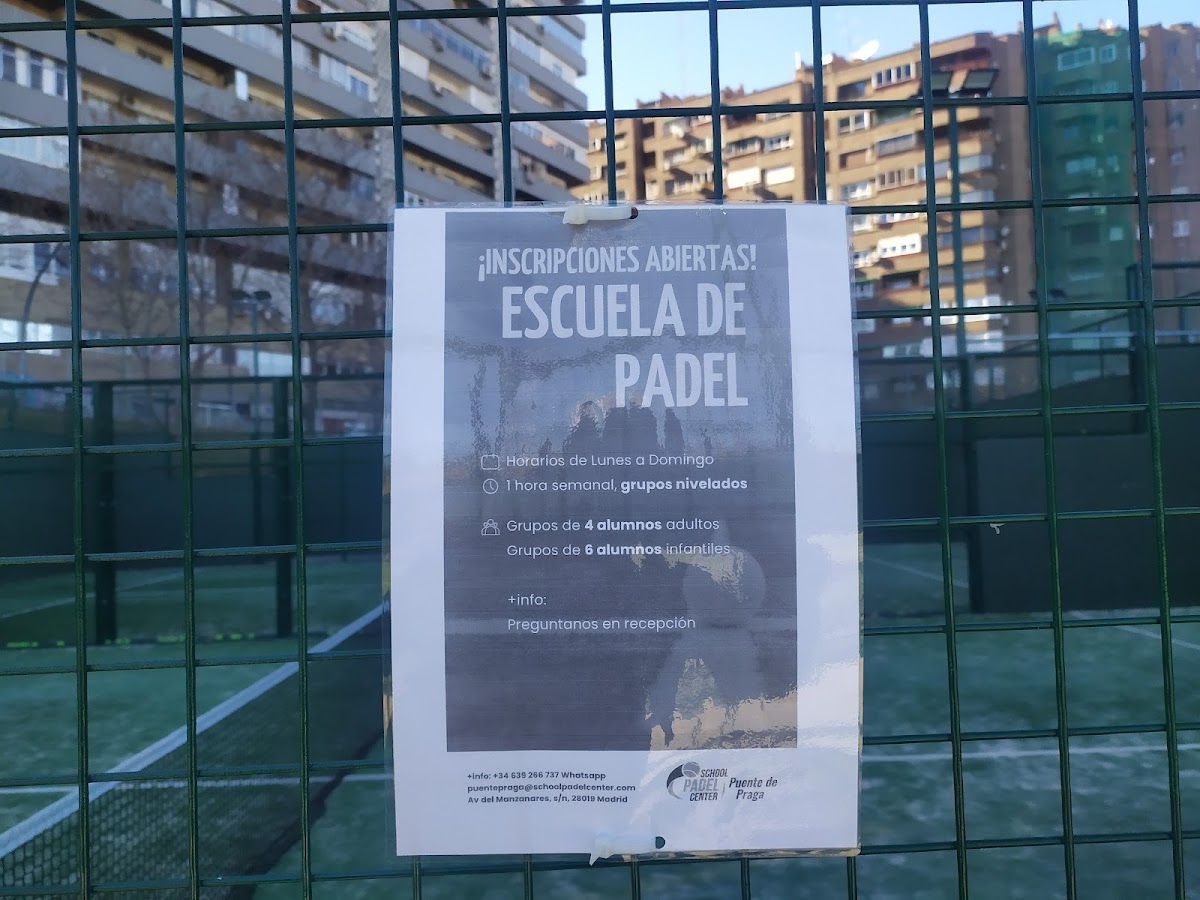 Centro Deportivo Puente de Praga — photo 2