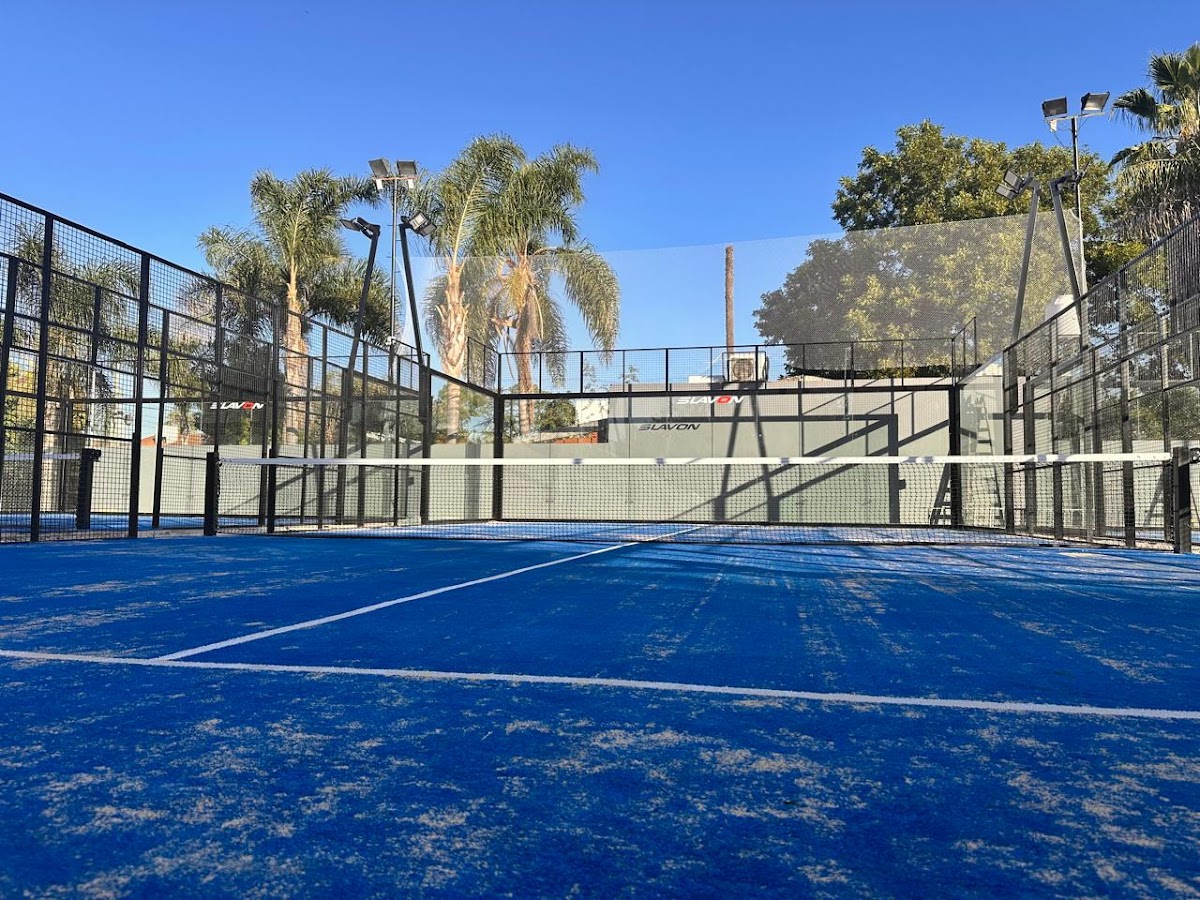 Complejo Club 22 - Pádel - Fútbol - Pickleball — photo 1