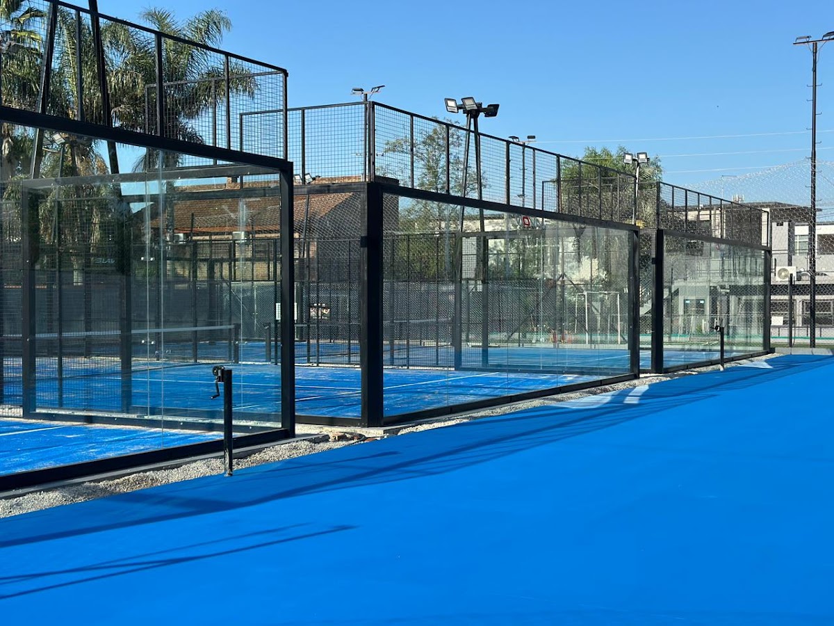 Complejo Club 22 - Pádel - Fútbol - Pickleball — photo 2