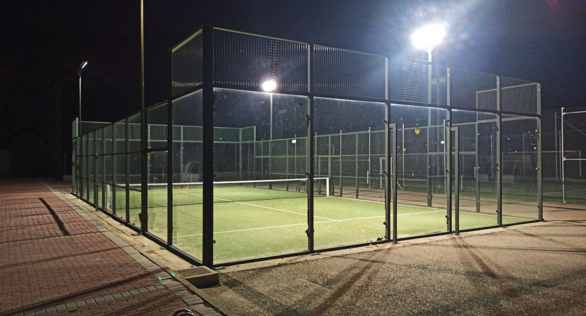 Polideportivo Los Arenales  — photo 2