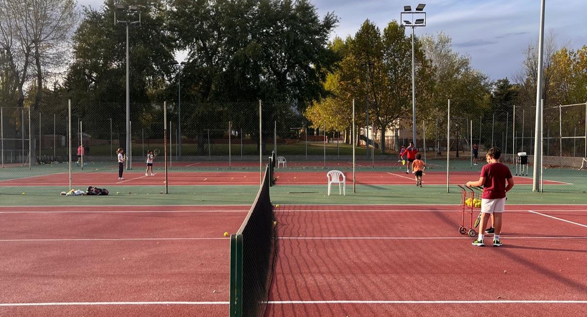 Quality Tenis y Pádel Valdemorillo La Dehesa — photo 2