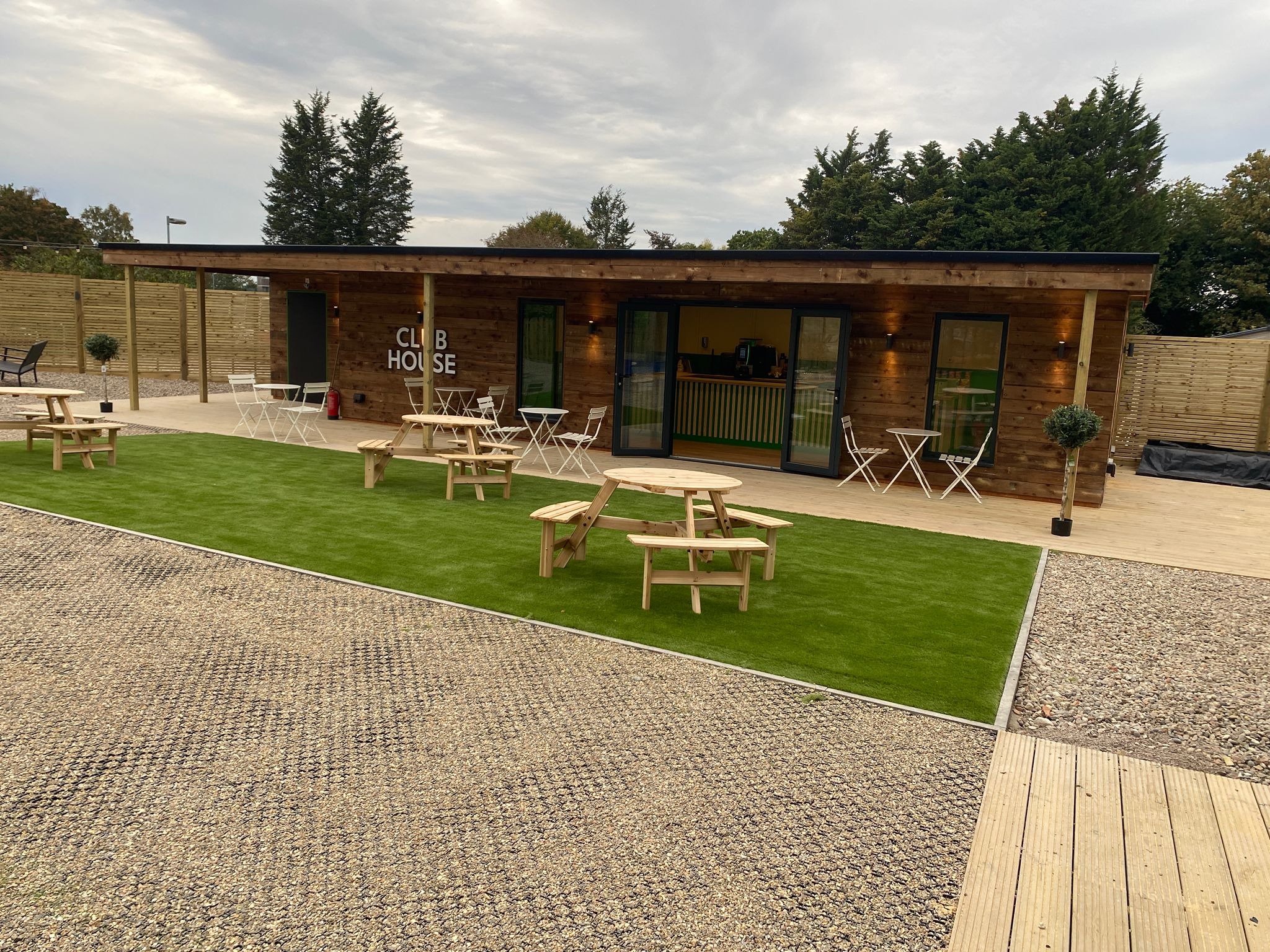 S3 Padel Sutton — photo 3