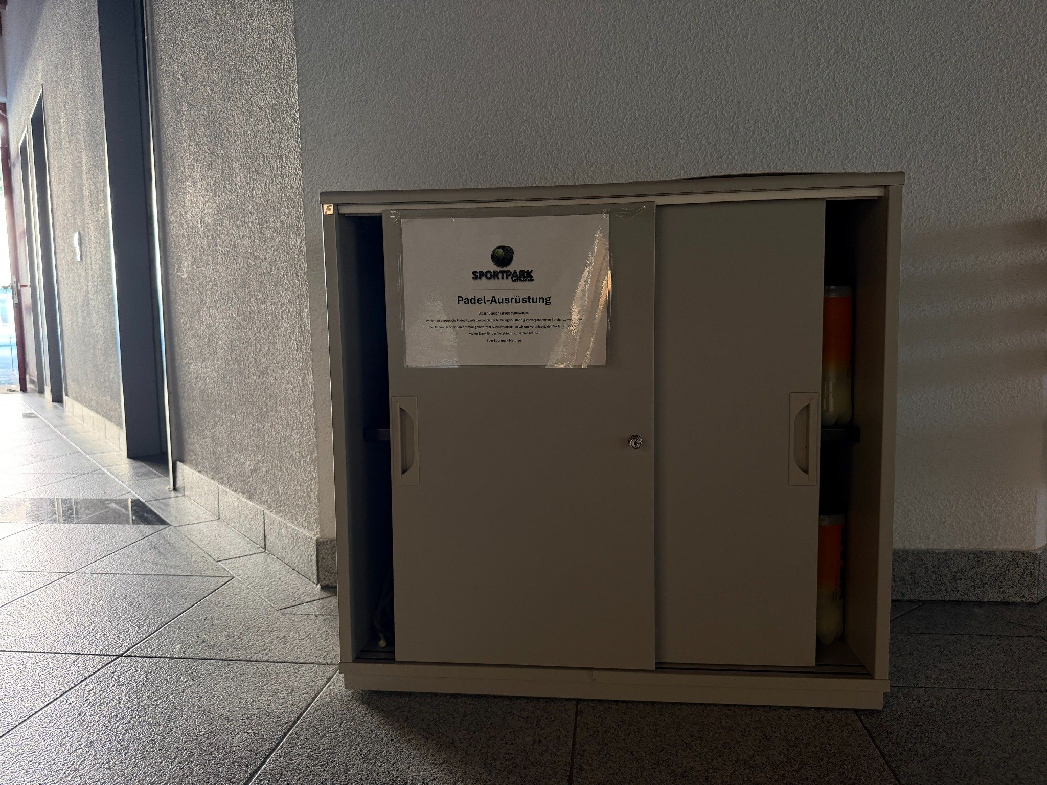 Sportpark Mettnau - 2 Outdoor Courts + kostenfreies Equipment vor Ort + Flutlicht — photo 4