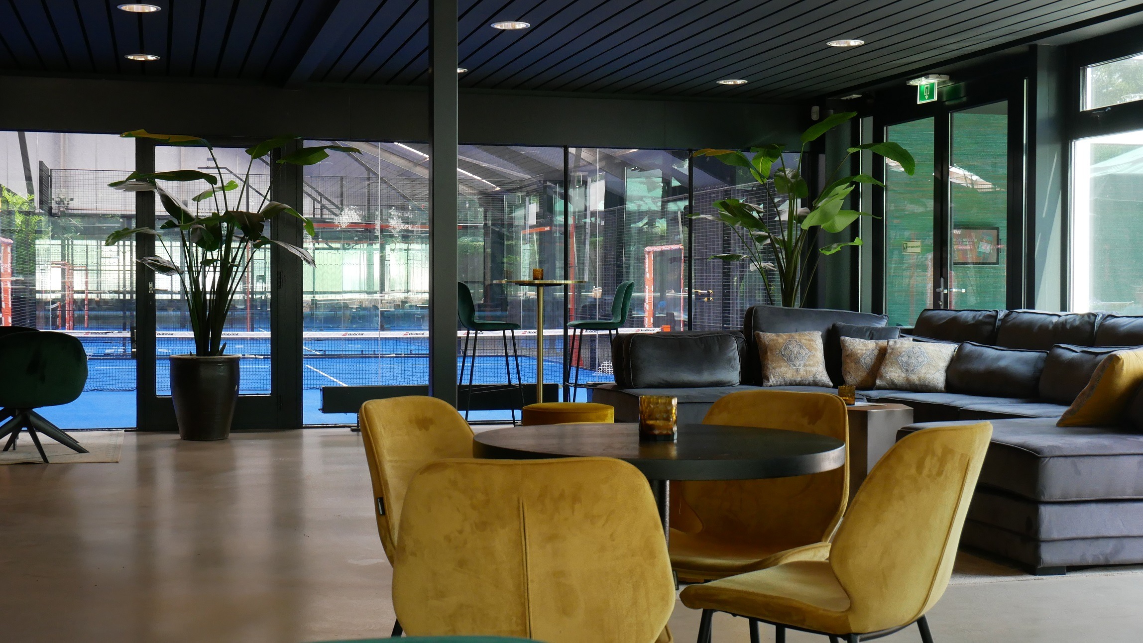 THE BUBBLE CLUB BLARICUM Premium Sports and Social Club — photo 3